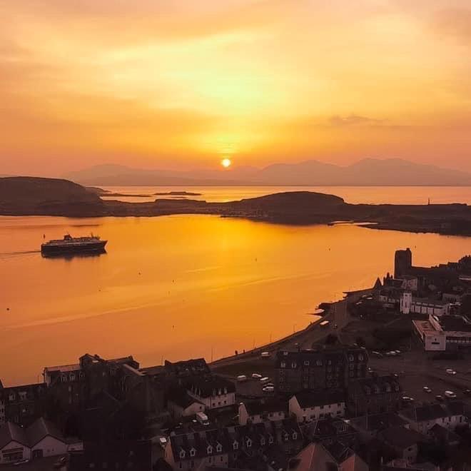 Heart Of George Street / Oban / Argyll Apartment Exterior foto